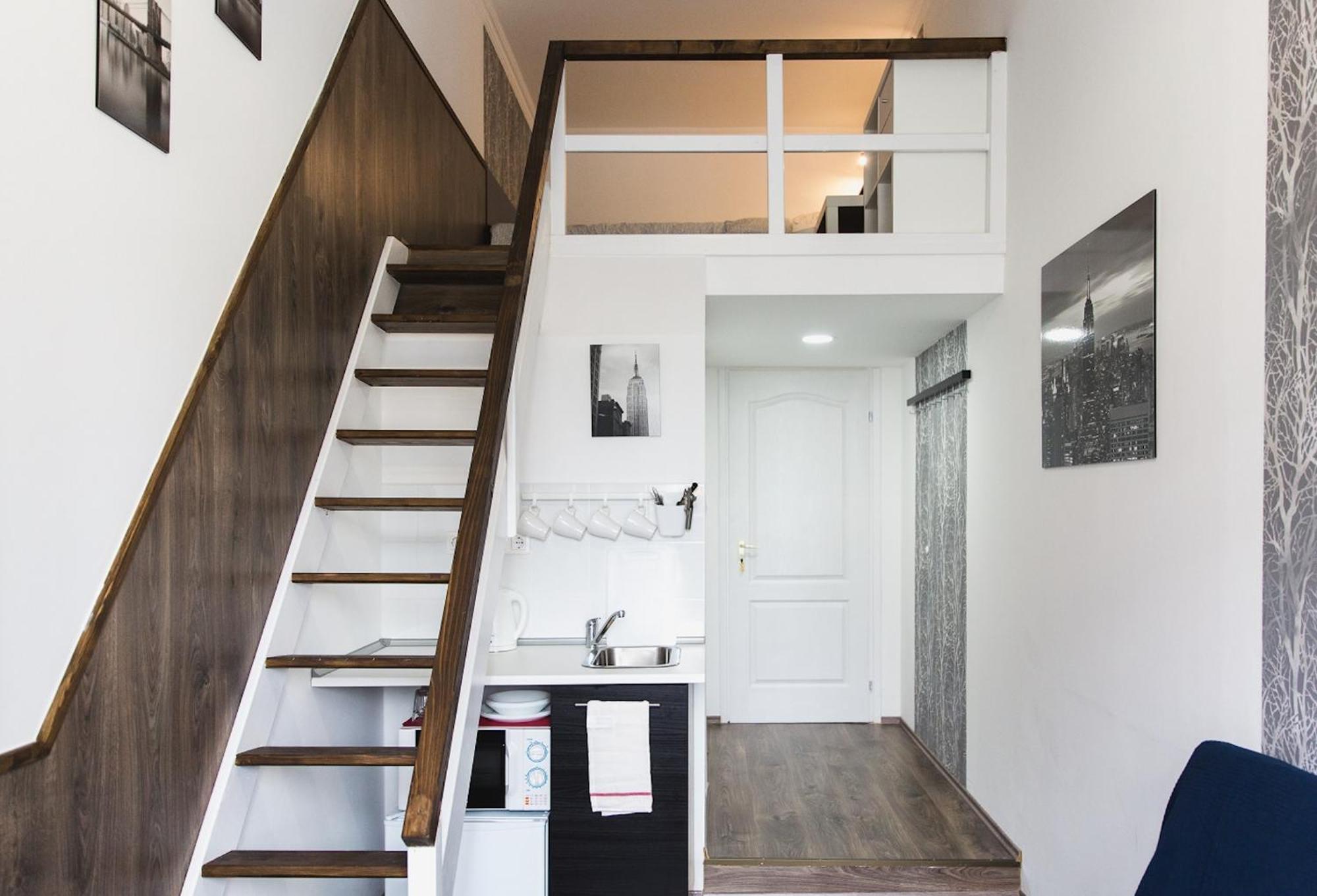 Cozy Dowtown Lofts, Budapest
